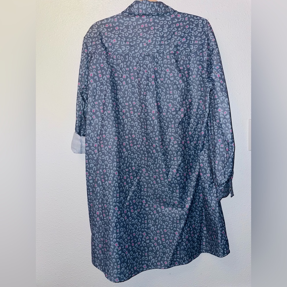 Cheetah Embroidered Dress - Picture 2 of 7